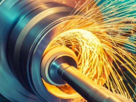 Vai Trò của Inox, Sắt, và Thép Với Công Nghiệp Hóa